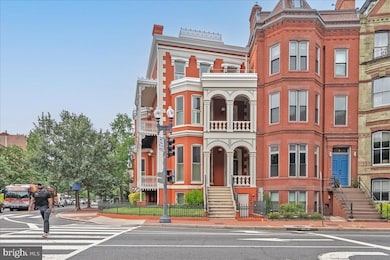 4 Logan Cir NW unit 1, Washington, DC 20005 - photo 2