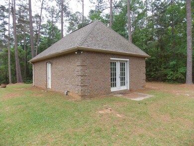 1036 Taga Dr, McComb, MS 39648 - photo 5