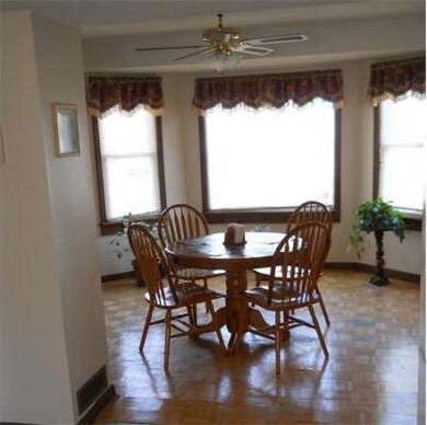 176 Draper St, Springfield, MA 01108 - photo 3
