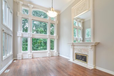 007-Living_Room-4591629-large - Copy