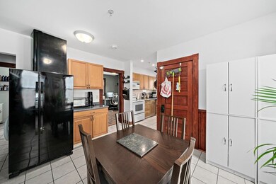 67 Hood St unit 1, Lynn, MA 01905 - photo 3