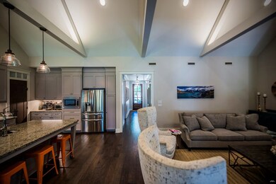 304 Orchard Cir, Dothan, AL 36305 - photo 6