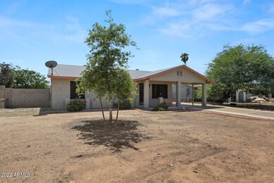 5007 W Lewis Ave, Phoenix, AZ 85035 - photo 2