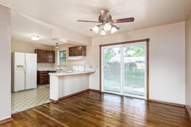 5025 Karl Rd, Columbus, OH 43229 - photo 7