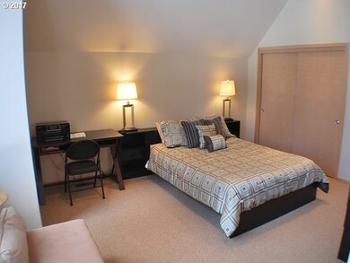 57937 Eaglewood unit 8, Sunriver, OR 97707 - photo 7