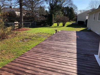 15 Eisenhower St, Cumberland, RI 02864 - photo 3