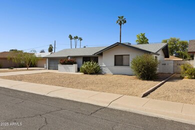 3-web-or-mls-1224-e-del-rio-dr