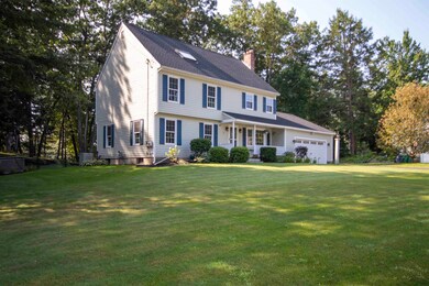 8 Cathedral Cir, Nashua, NH 03063 - photo 2