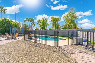 6763 W Wethersfield Rd, Peoria, AZ 85381 - photo 5