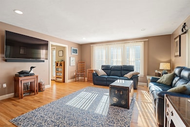 3 Playhouse Cir, Hampton, NH 03842 - photo 6