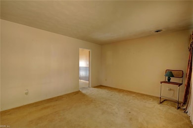 47 Azalea Dr, Hampton, VA 23669 - photo 5