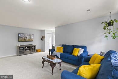 18074 Rolling Meadow Way, Olney, MD 20832 - photo 4