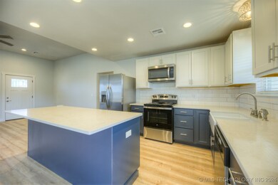 10325 S 156th West Ave, Sapulpa, OK 74066 - photo 7