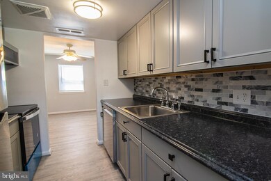 130 Oak Dr, Stafford, VA 22554 - photo 7