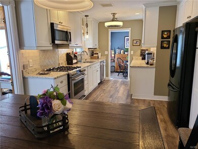 1421 Cottage St, Easton, PA 18040 - photo 2