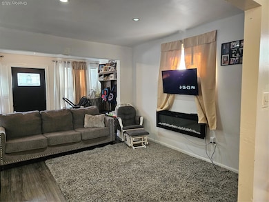 187-11 104th Ave, Jamaica, NY 11412 - photo 3