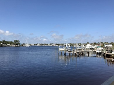 410 SE Avenue A, Carrabelle, FL 32322 - photo 3