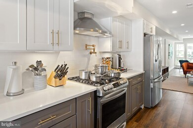 815 7th St NE unit 2, Washington, DC 20002 - photo 5