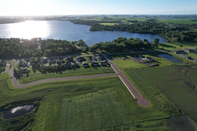 x Campbell Blvd, Worthington, MN 56187 - photo 3