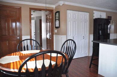 20 Floyd Ave, Manchester, NH 03103 - photo 4