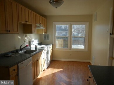 1801 Arwell Ct unit A, Severn, MD 21144 - photo 7