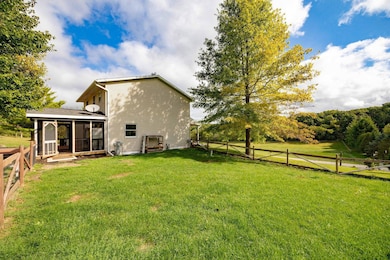 N6859 Hunters Ridge Rd, Delavan, WI 53115 - photo 6