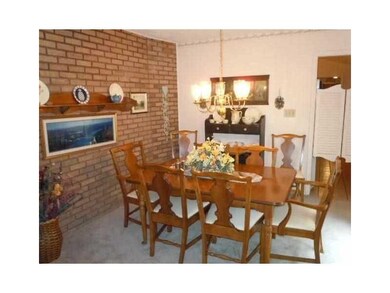 2913 W Riggin Rd, Muncie, IN 47304 - photo 4