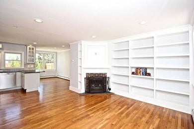 21 3rd St, Newport, RI 02840 - photo 6