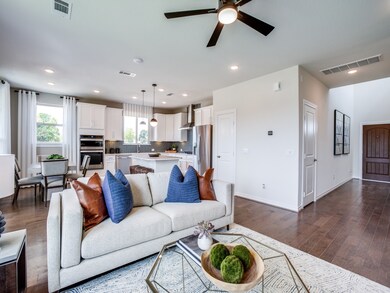 5133 Aedan Oak St, Houston, TX 77018 - photo 3