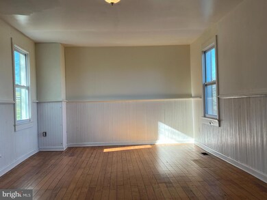 2184 Crenshaw Rd, Marshall, VA 20115 - photo 7