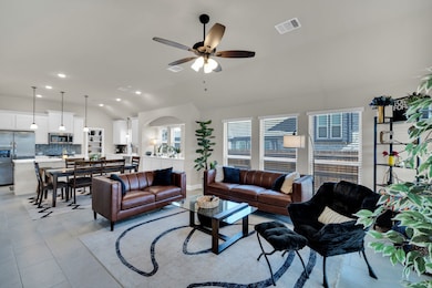 208 Claywood Dr, Glenn Heights, TX 75154 - photo 7