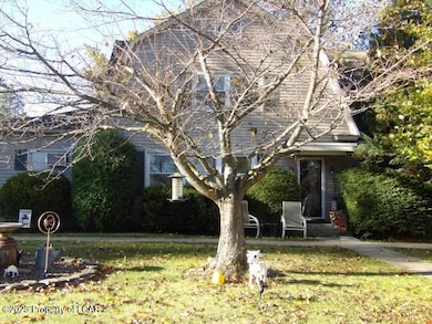 630 Sunset St, Clarks Summit, PA 18411 - photo 3