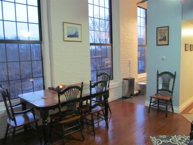 Emerson Mills unit M20, Pembroke, NH 03275 - photo 2