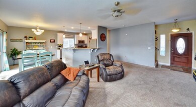 855 Virginia Dr, Central Point, OR 97502 - photo 7