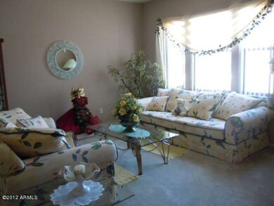 FORMAL LIVING