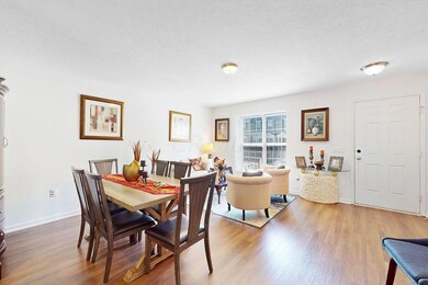 6534 Nottinghill Trail Dr unit 16-653, Canal Winchester, OH 43110 - photo 4