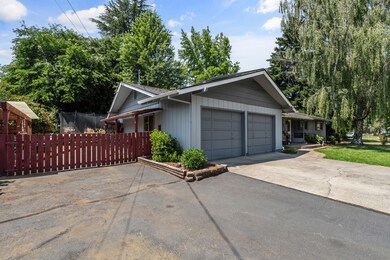 3365 Green Acres Dr, Central Point, OR 97502 - photo 3