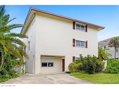 FRONT OF HOUSE 3