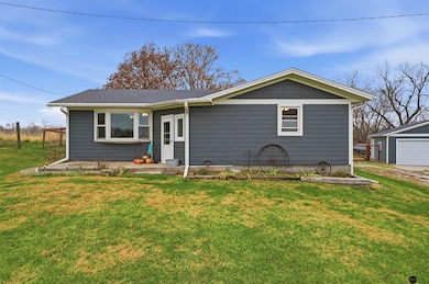 429 Russell St, Alvo, NE 68304 - photo 2