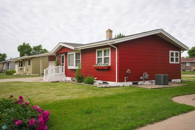 1731 4th Ave NE, Jamestown, ND 58401 - photo 3