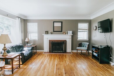 2301 Plainfield Ave NE, Grand Rapids, MI 49505 - photo 6