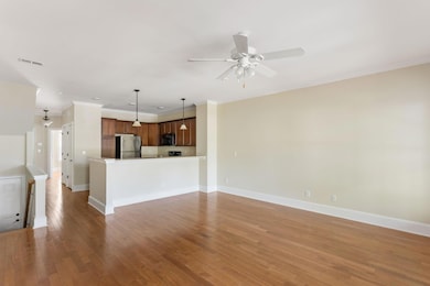 Living/Kitchen