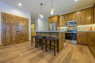 1332 Bradford St SE, Hutchinson, MN 55350 - photo 3