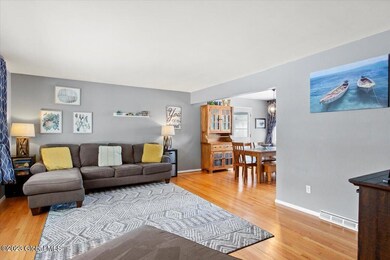 5 Hadden Ln, Troy, NY 12180 - photo 7