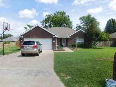 604 Herron St, Prairie Grove, AR 72753 - photo 3
