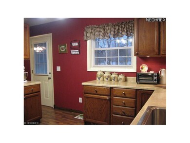 Abundant Counter and Cabinet Space