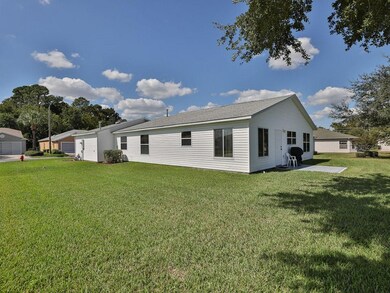 Large side and rear yard