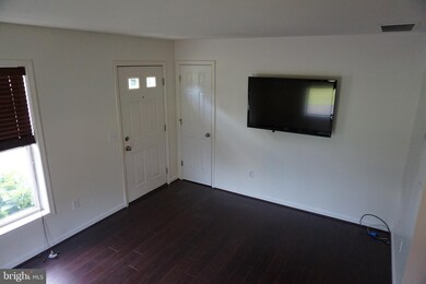 38 Glen Echo Ave, Swedesboro, NJ 08085 - photo 3