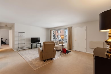 149 Linden Ln unit 2, Thiensville, WI 53092 - photo 4