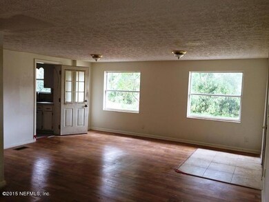 FAMILY ROOM-B